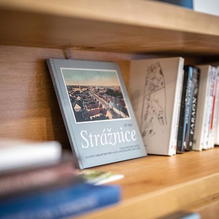 V Srdci Straznice - Park - Batuv Kanal - Cyklisticke Stezky - Rezidence Liberte Bagian luar foto